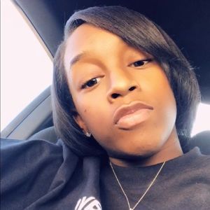 Meet your Posher, Alana